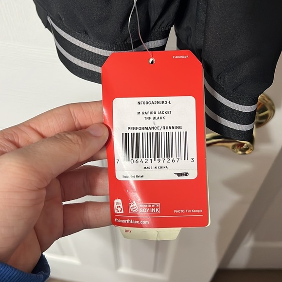 NWOT North face Jacket - Picture 2 of 3